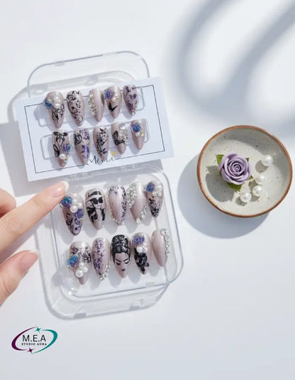 Éclat Doré – Press-on nails faits main
