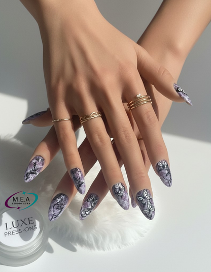 Papillon Violet – Press-on nails faits main