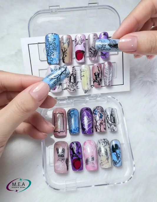 Conte Enchanté – Press-on nails faits main