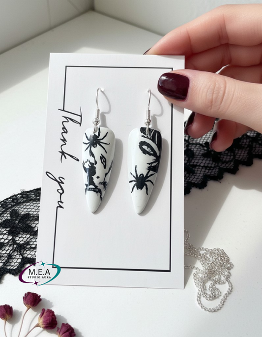 Boucles d'oreilles gothiques — Femme Diable & Oeil