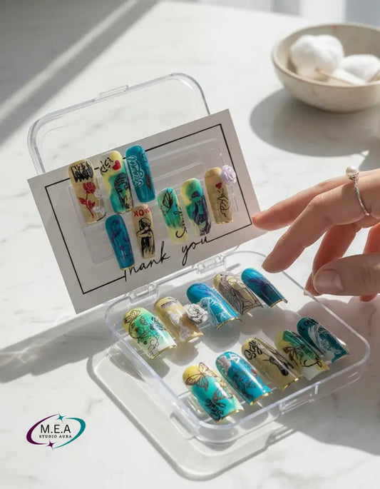 Chuchotement Aquarelle – Press-on nails faits main