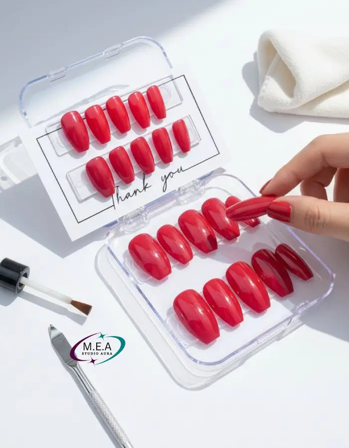 Rouge Absolu – Press-on nails faits main