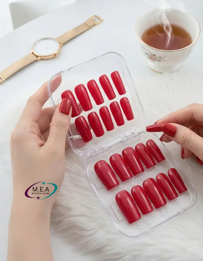 Rouge Absolu – Press-on nails faits main