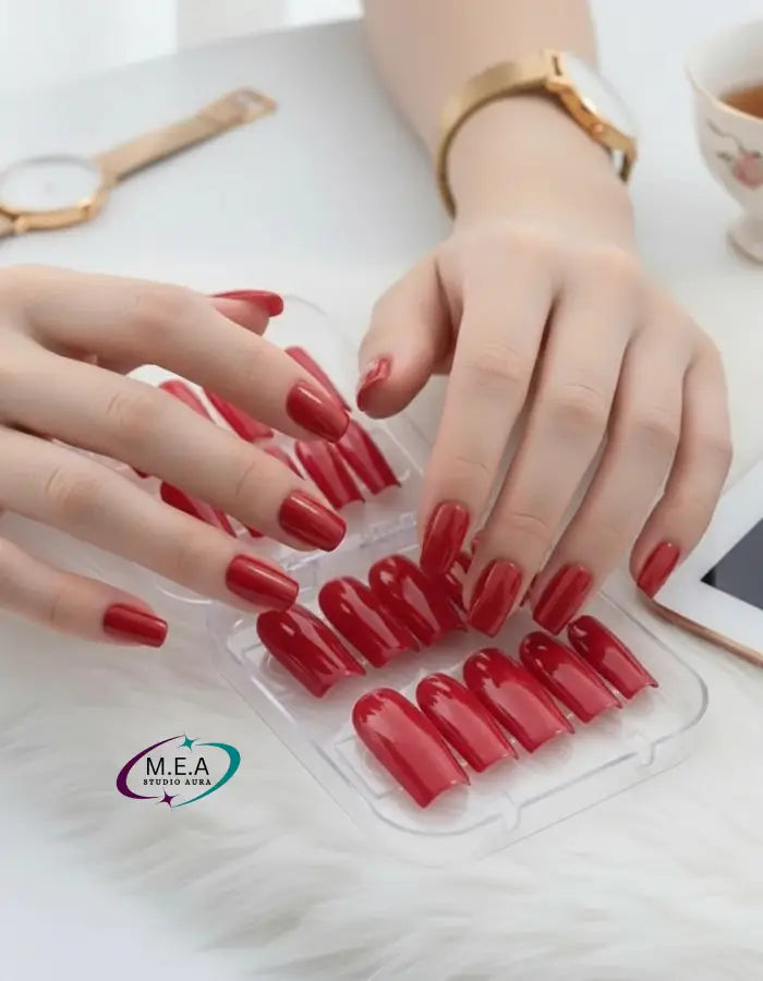 Rouge Absolu – Press-on nails faits main