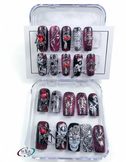 Nuit Macabre – Press-on nails faits main