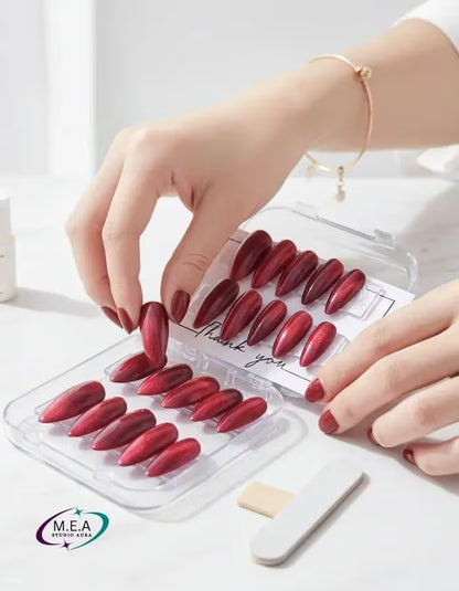 Press on nails rouge cat eye – faux ongles amande effet magnétique