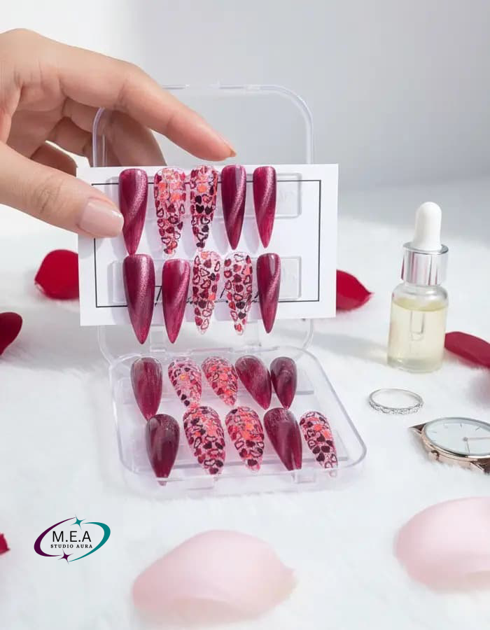Cœur Passion – Press-on nails faits main