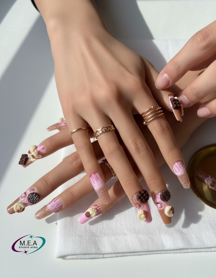 Délices Caféinés – Press-on nails faits main