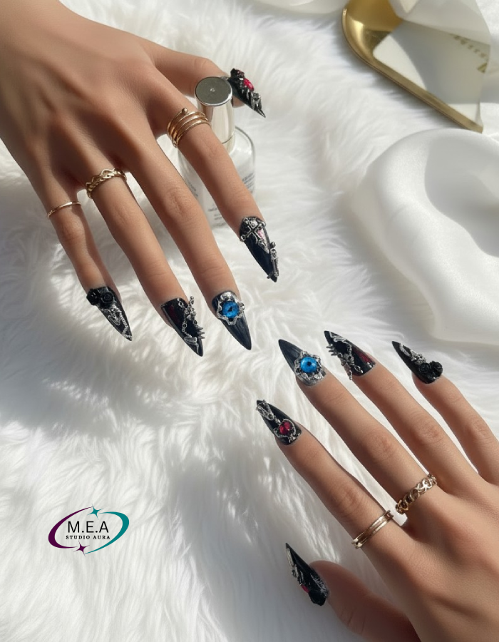 Nocturne Gothique – Press-on nails faits main