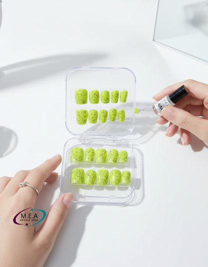 Soleil Éclatant – Press-on nails faits main