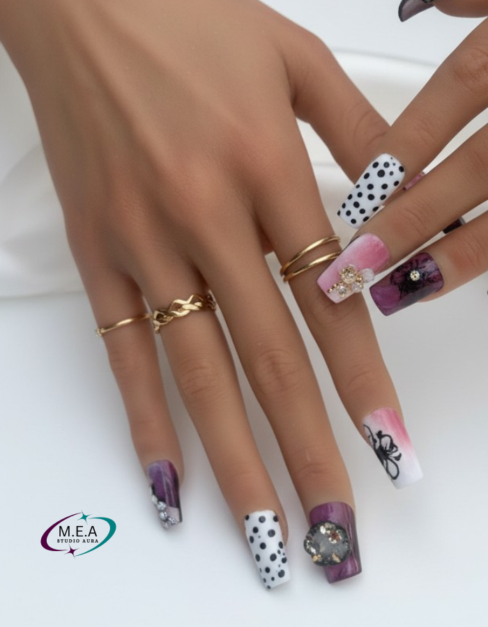 Éclipse Florale – Press-on nails faits main