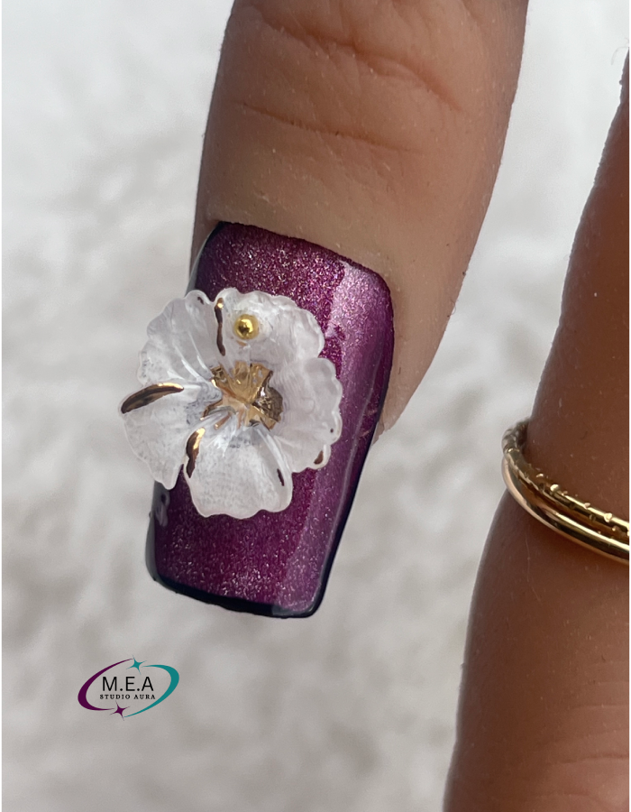 Éclipse Florale – Press-on nails faits main