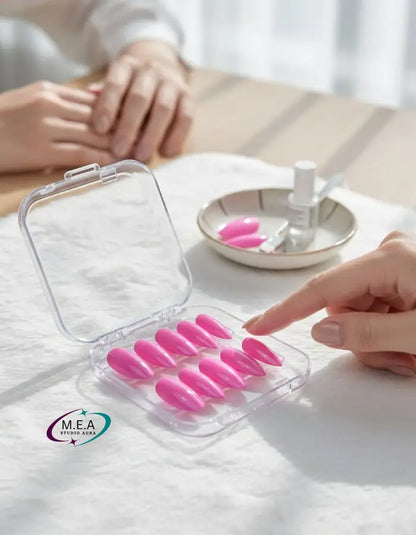 Rose Élégance – Press-on nails faits main