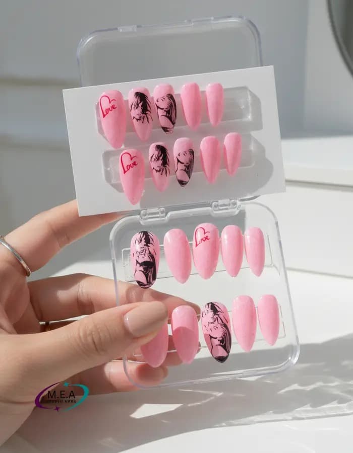 Amour Infini – Press-on nails faits main