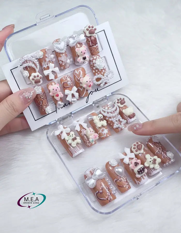 Ours Crème – Press-on nails faits main