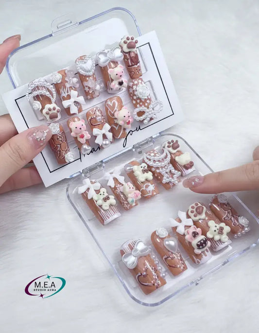 Ours Crème – Press-on nails faits main