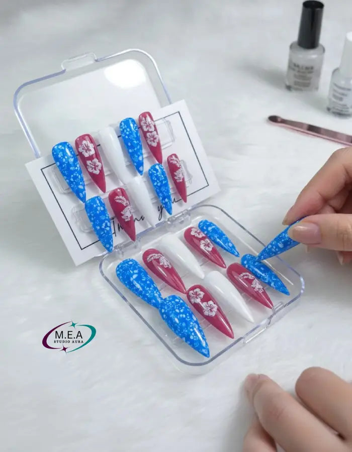 Ohana Bleu – Press-on nails faits main