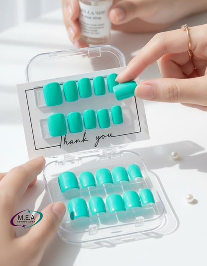 Émeraude Glow – Press-on nails faits main