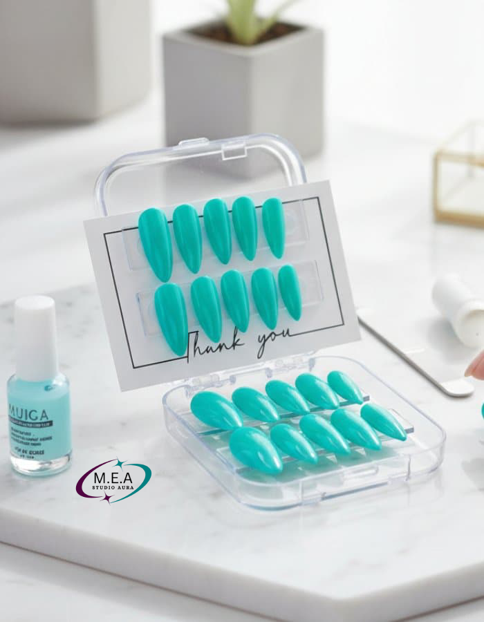 Émeraude Glow – Press-on nails faits main