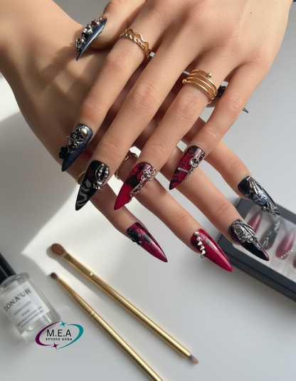 Nuit Éternelle – Press-on nails faits main